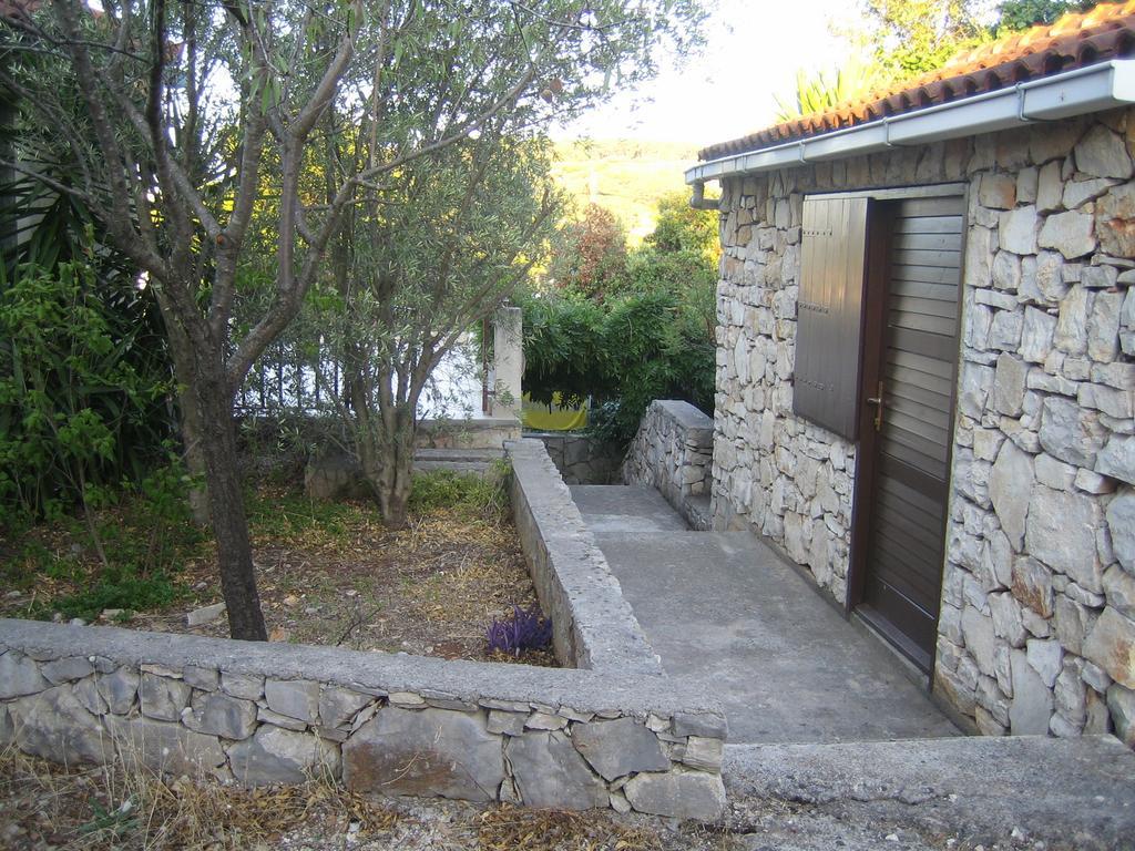 Mendula Apartment Rogač Eksteriør billede