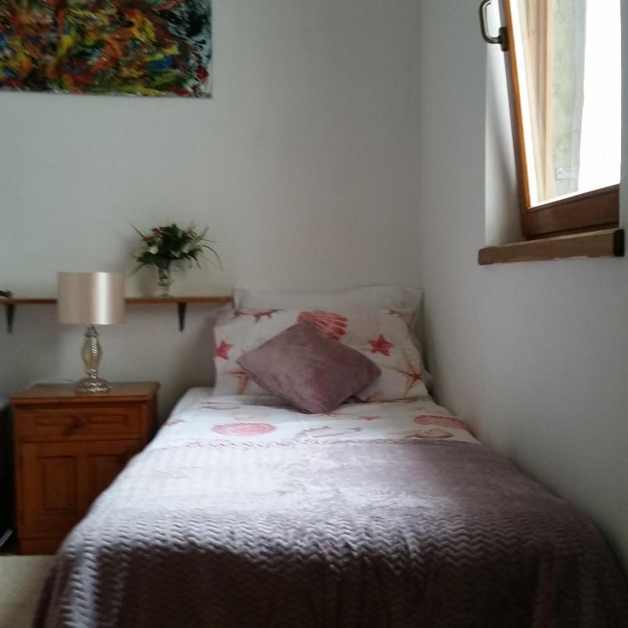 Mendula Apartment Rogač Eksteriør billede