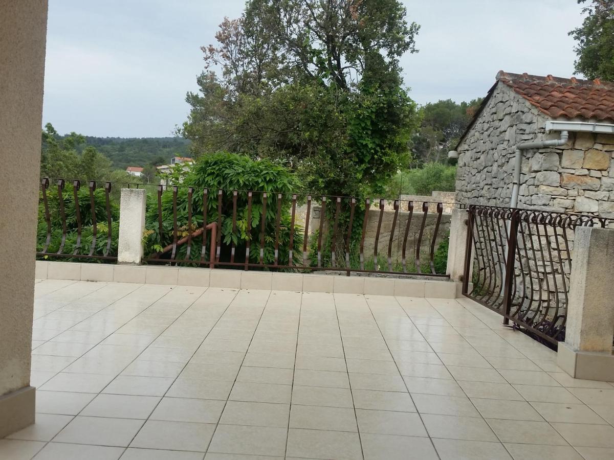 Mendula Apartment Rogač Eksteriør billede